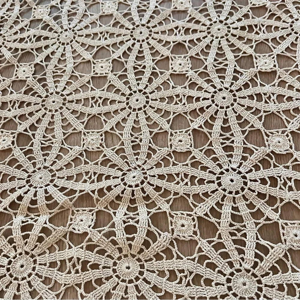 VTG Cream‎ Hand Crocheted Rectangle Single Bed Coverlet or Tablecloth 90”x 61.5”